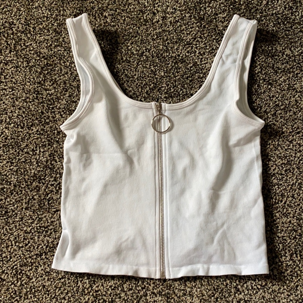 White crop top
